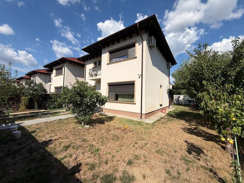 Tunari Casa individuala 4 camere -strada Ceair